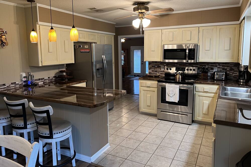 Photo of Kitchen in Latimer