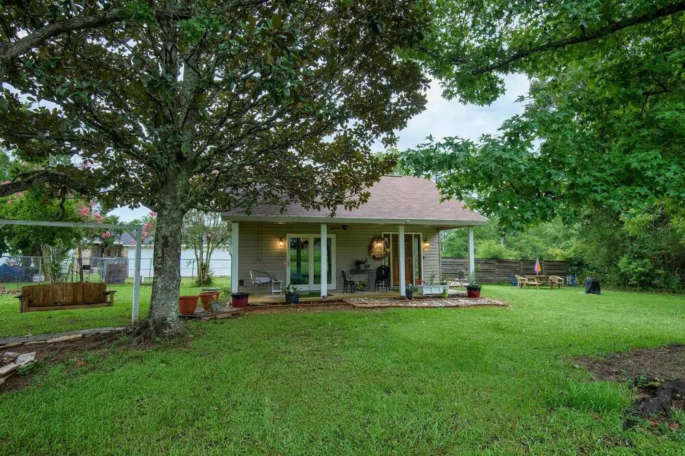 Photo of Outdoor in Foley