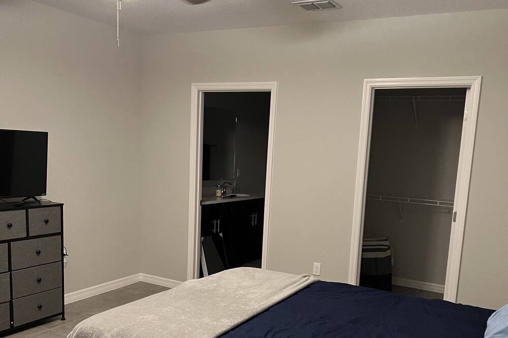 Photo of Bedroom in DeLand