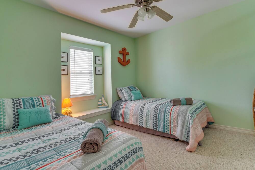 Photo of Others in Innerarity Townhomes