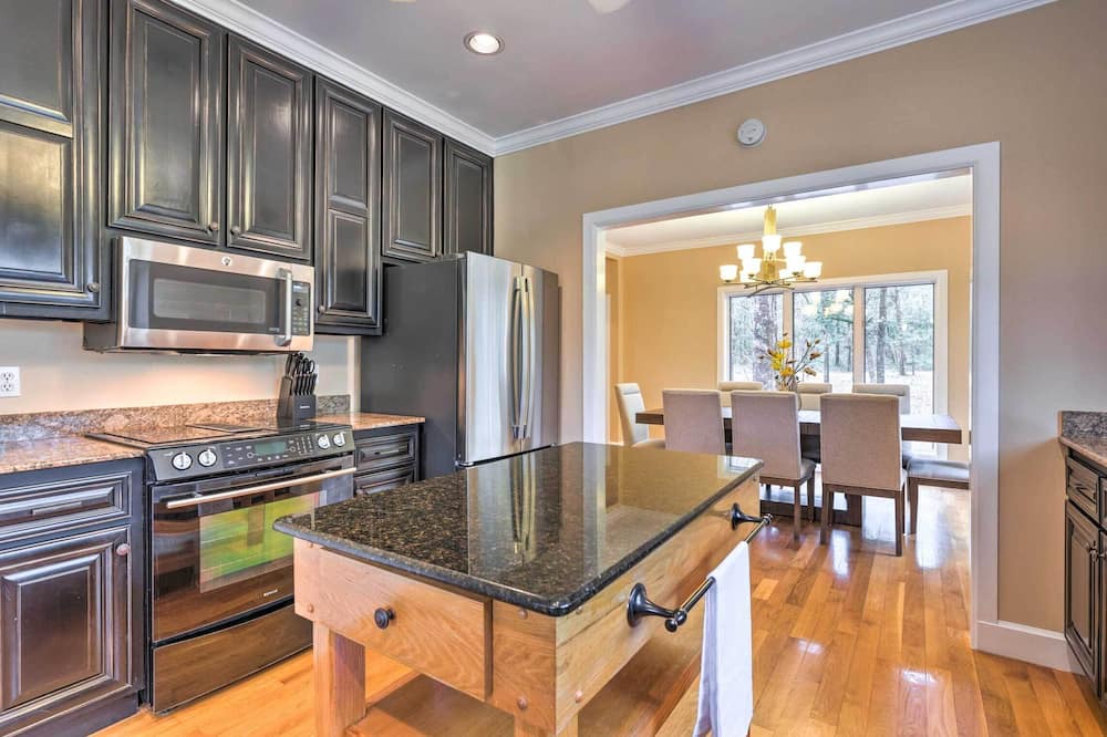 Photo of Kitchen in Daphne
