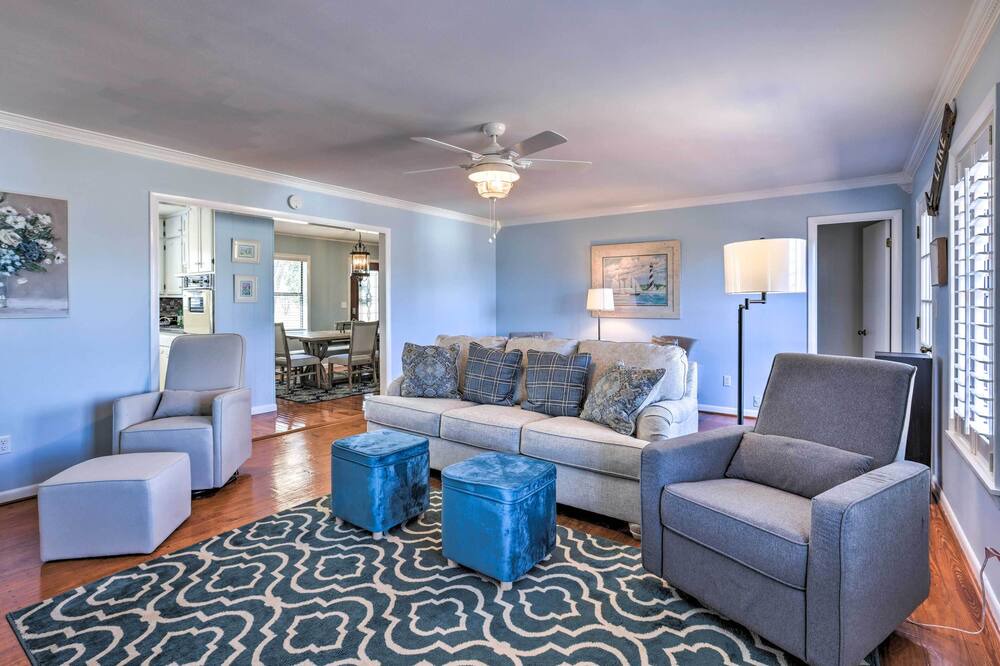 Photo of Livingroom in Wilsonville