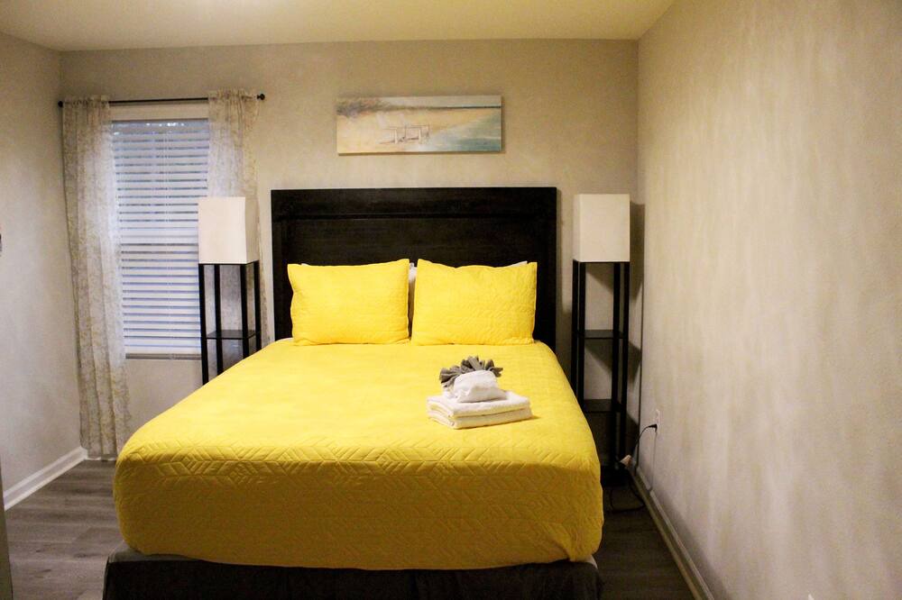 Photo of Bedroom in Westside