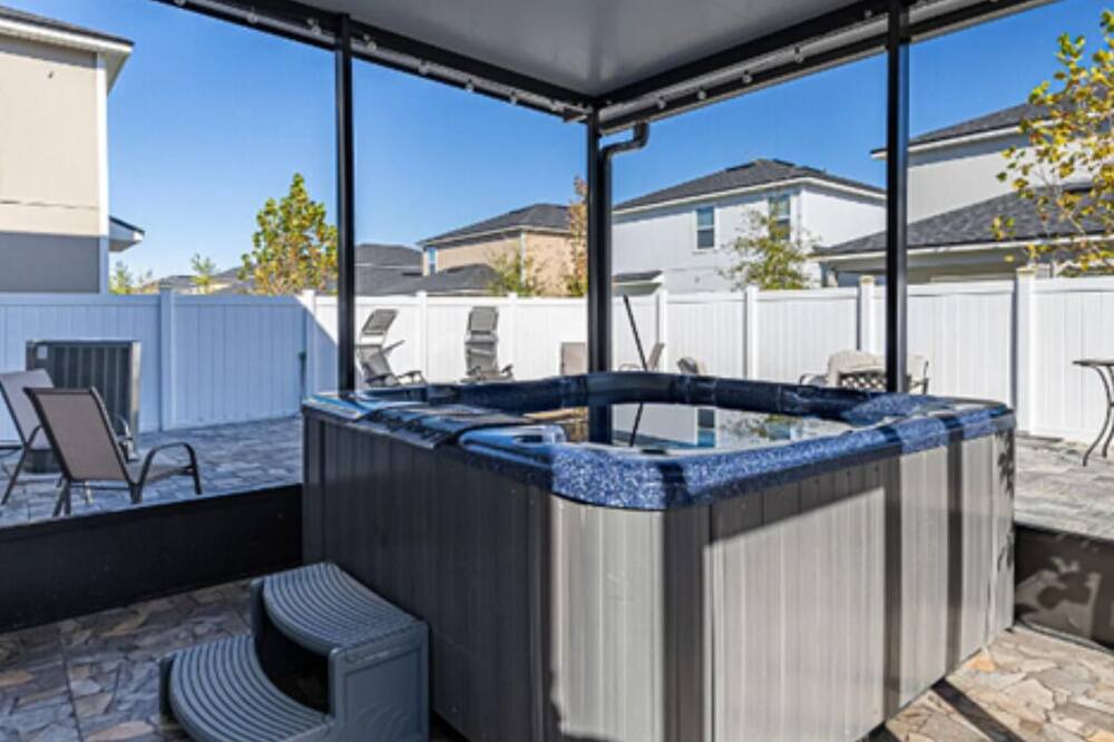 Photo of Outdoor in Westside