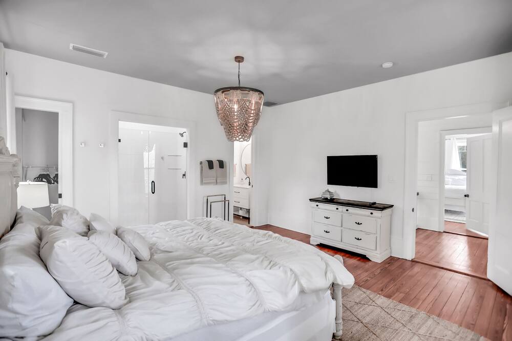 Photo of Livingroom in Nassau County