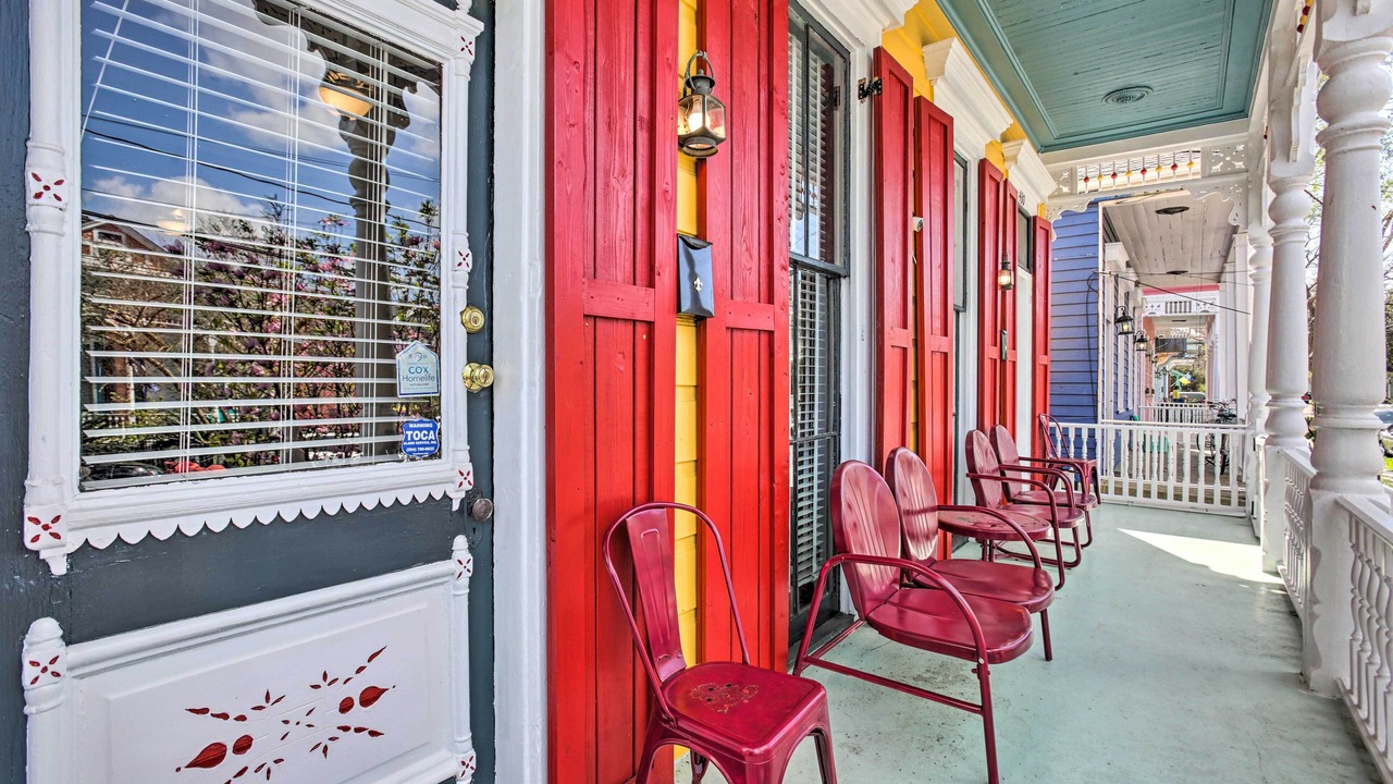 Photo of Others in Algiers Point