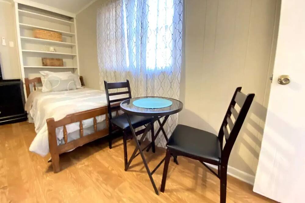 Photo of Bedroom in Hattiesburg