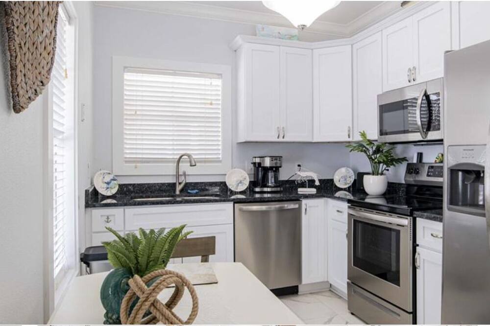 Photo of Kitchen in Ono Island