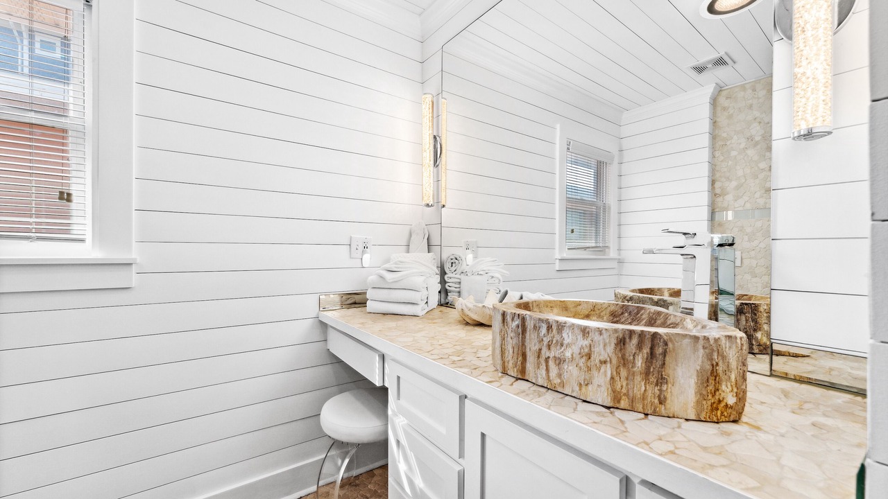 Photo of Bathroom in Kiska Beach
