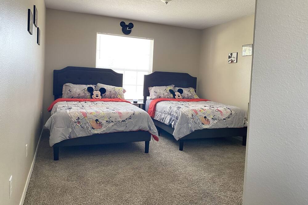 Photo of Bedroom in Winter Springs