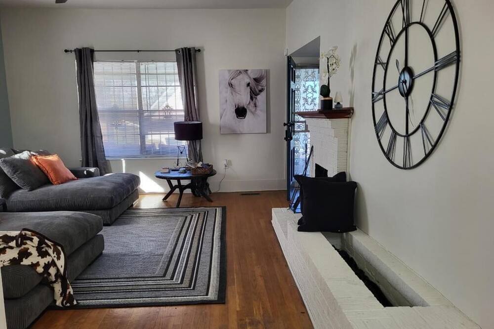 Photo of Livingroom in Birmingham