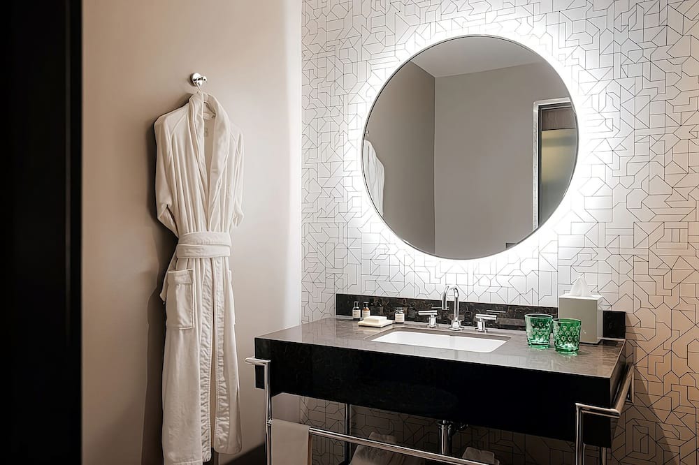 Photo of Bathroom in East Central Park