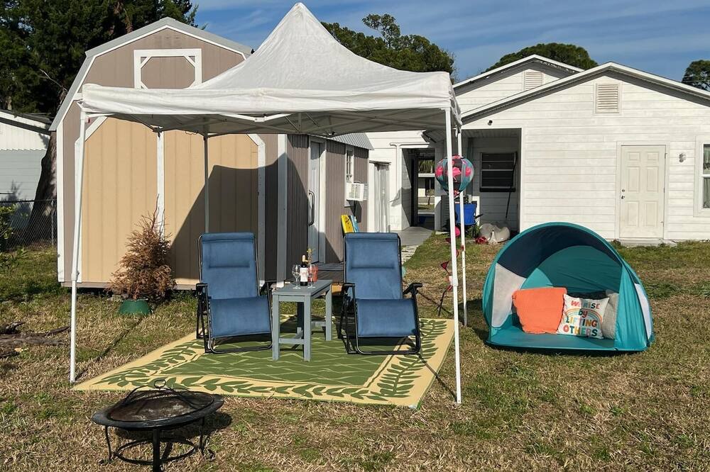 Photo of Outdoor in Edgewater