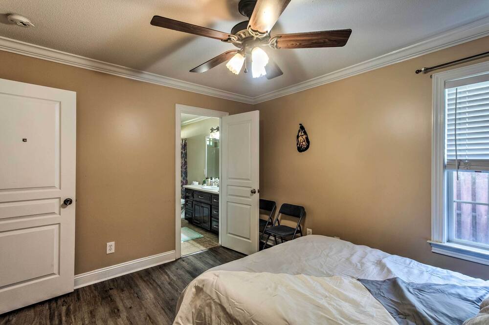 Photo of Bedroom in Valdosta