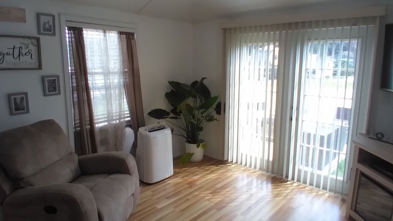 Photo of Livingroom in Titusville