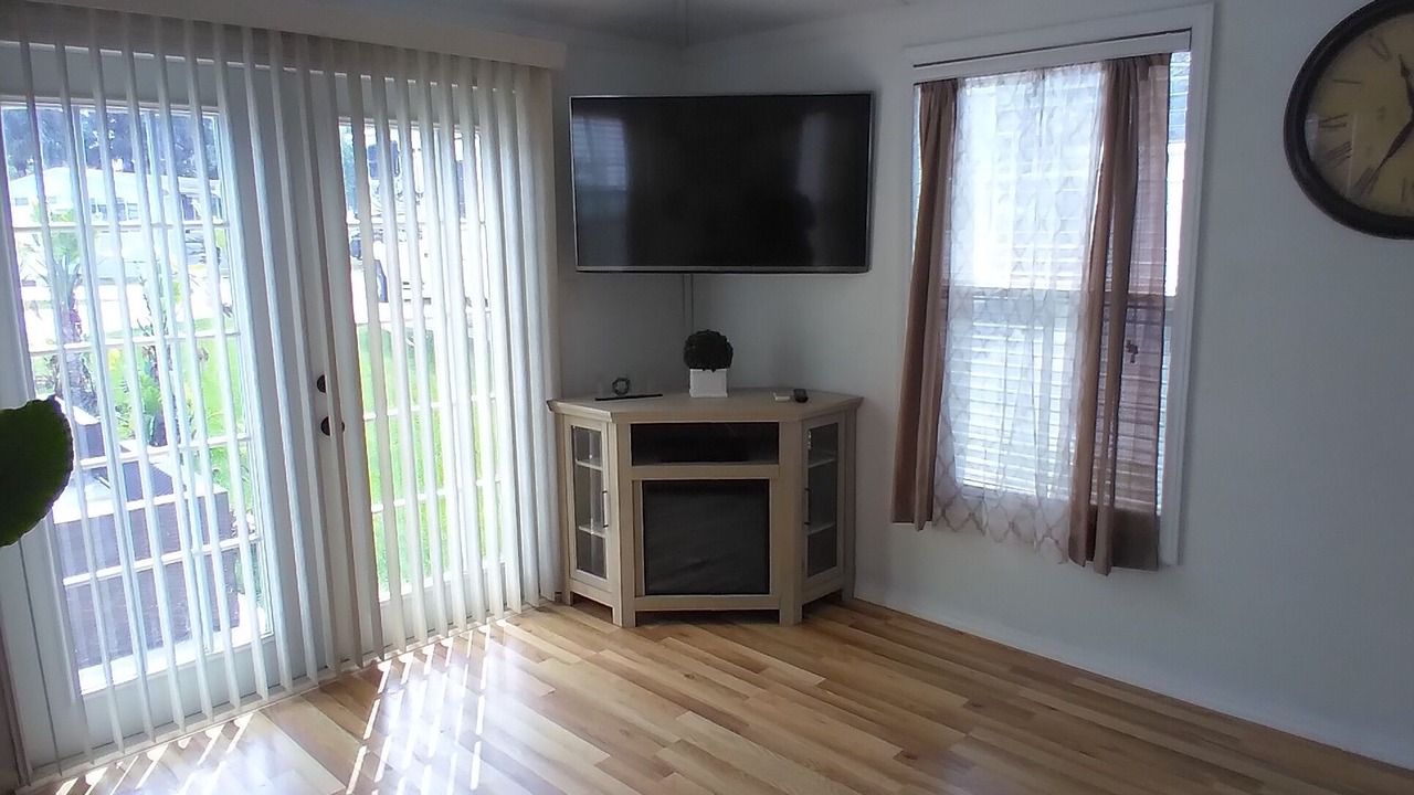 Photo of Livingroom in Titusville