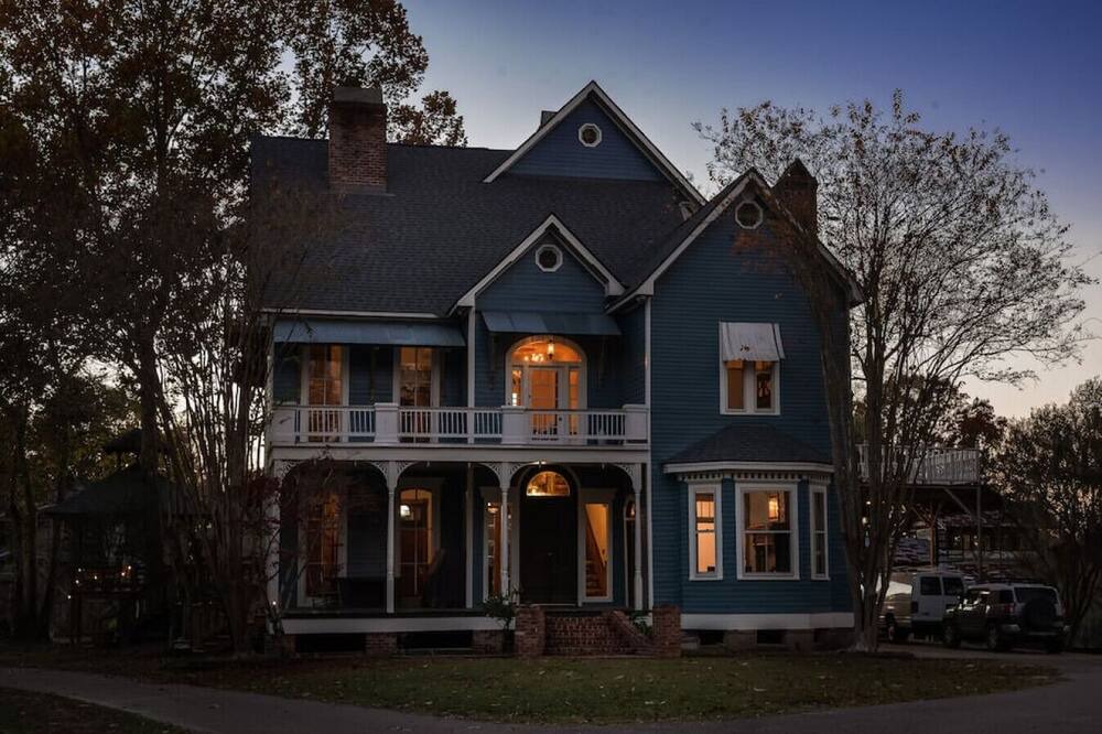Photo of Others in St. Francisville