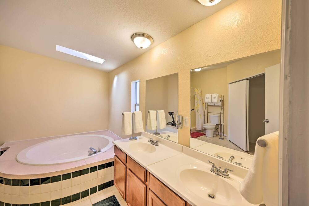 Photo of Bathroom in Middleburg