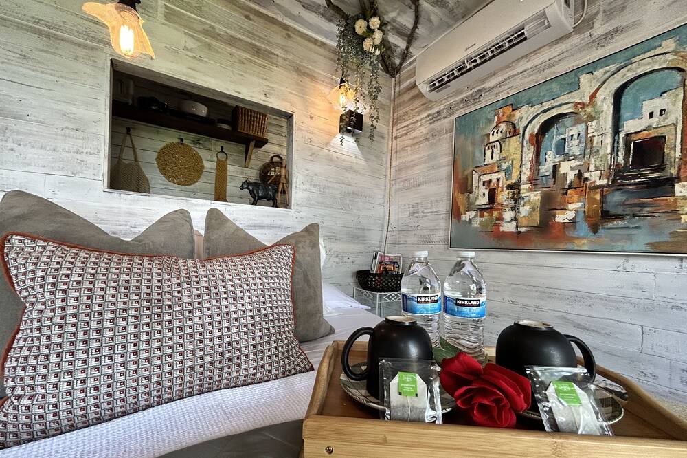 Photo of Bedroom in Baldwin Park