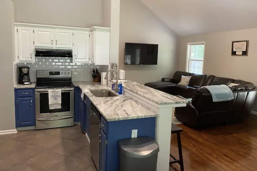Photo of Kitchen in Winchester