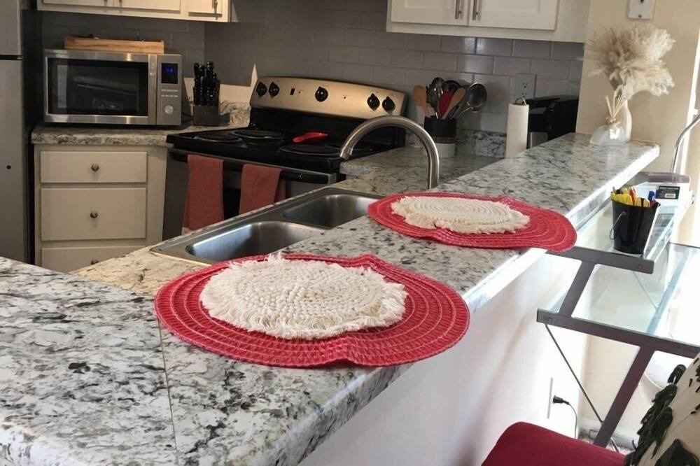 Photo of Kitchen in Lake Purdy
