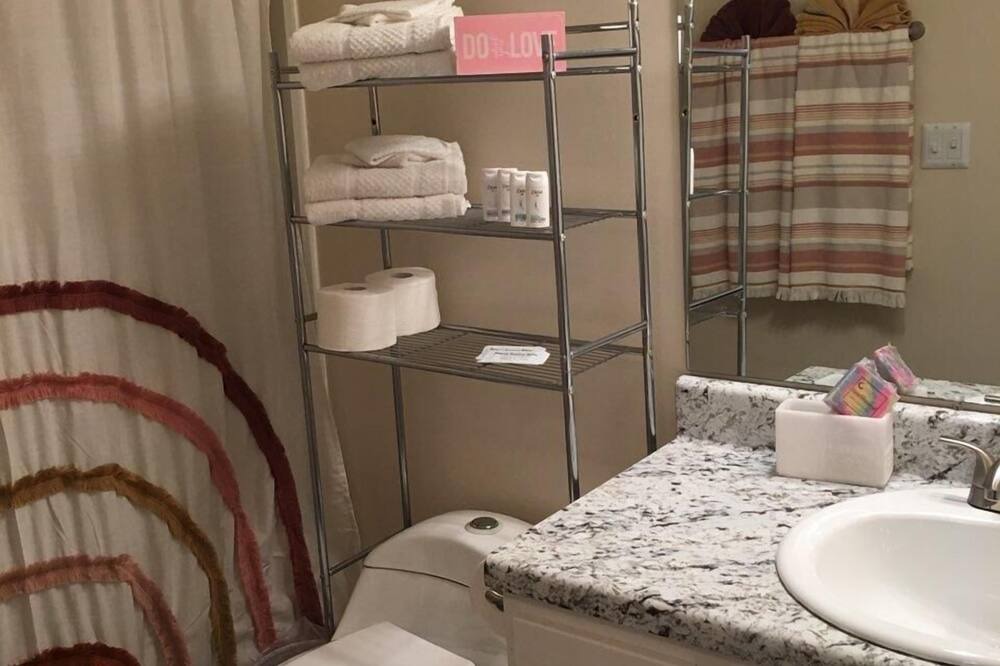 Photo of Bathroom in Lake Purdy