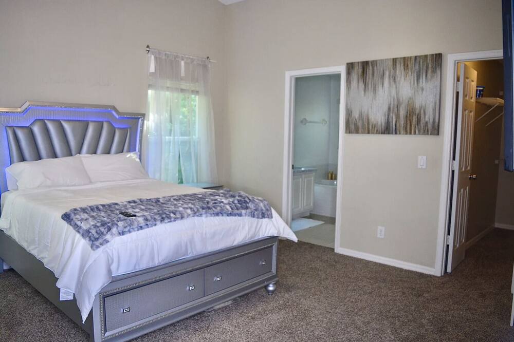 Photo of Bedroom in Orlando