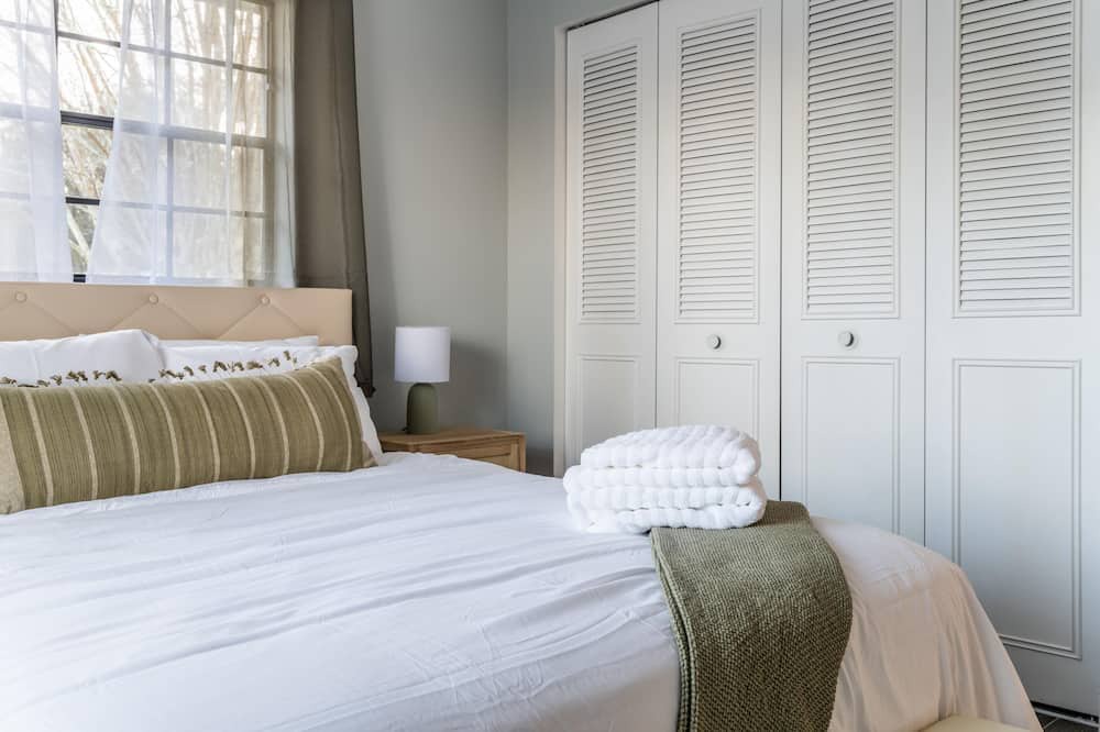 Photo of Bedroom in Saint Augustine Shores