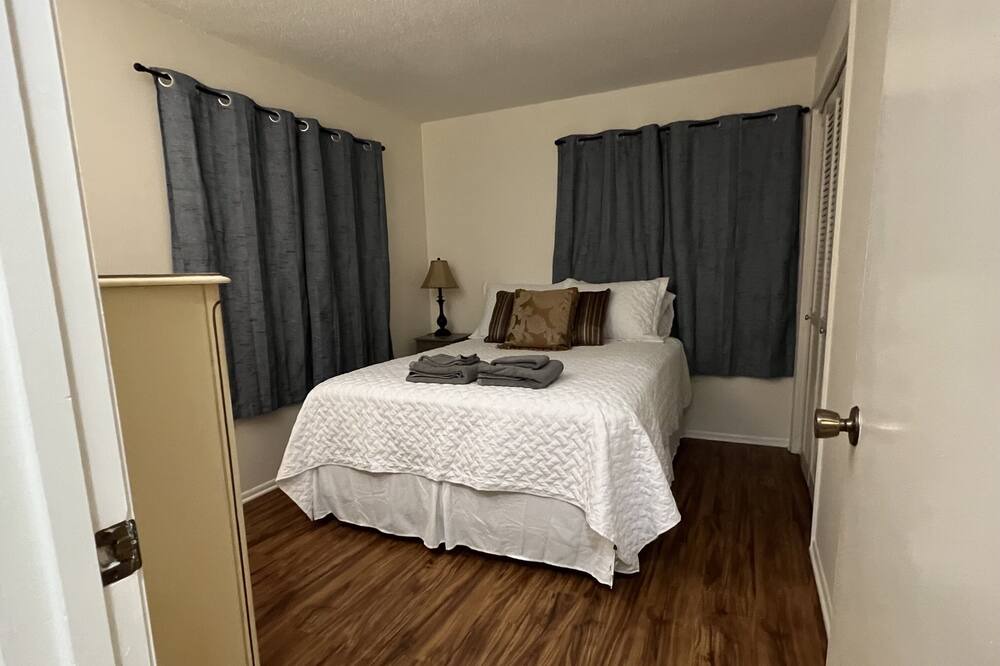Photo of Bedroom in Saint Augustine Shores
