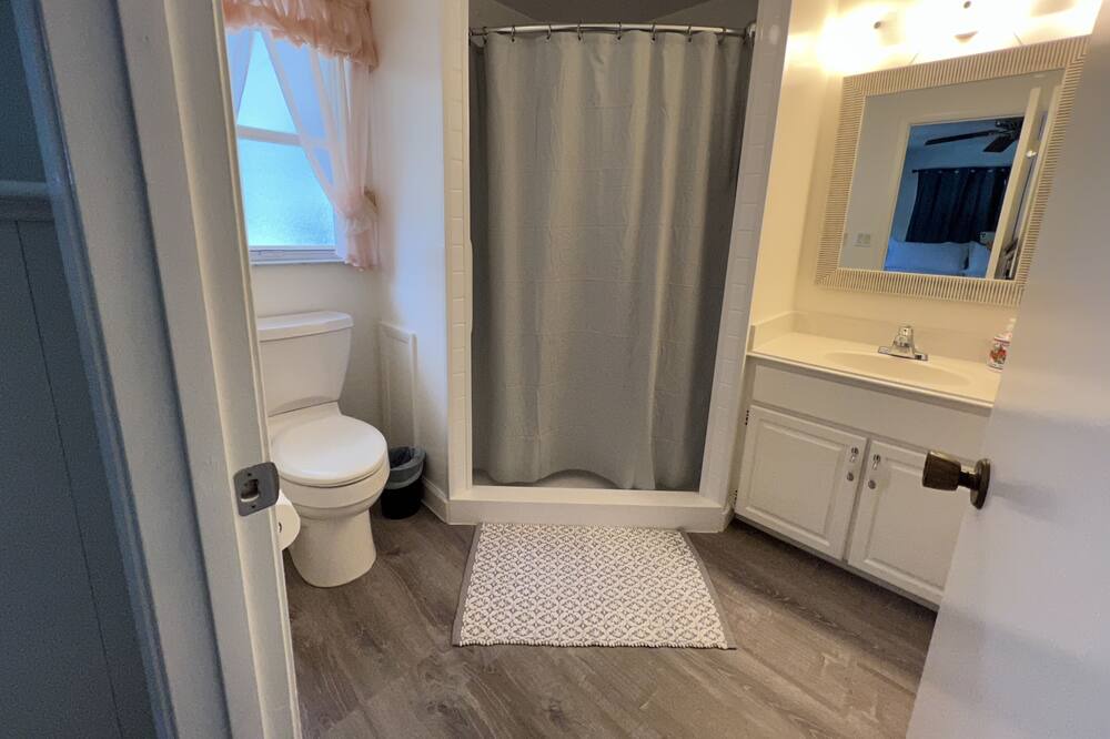 Photo of Bathroom in Saint Augustine Shores