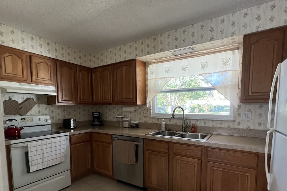 Photo of Kitchen in Saint Augustine Shores
