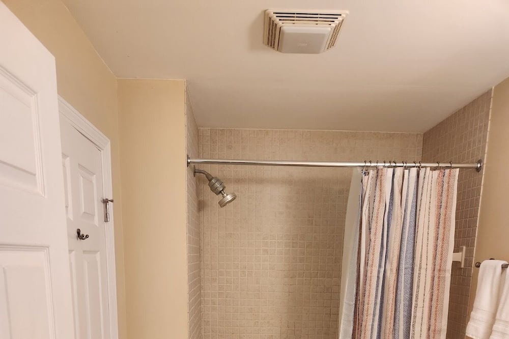 Photo of Bathroom in Dadeville