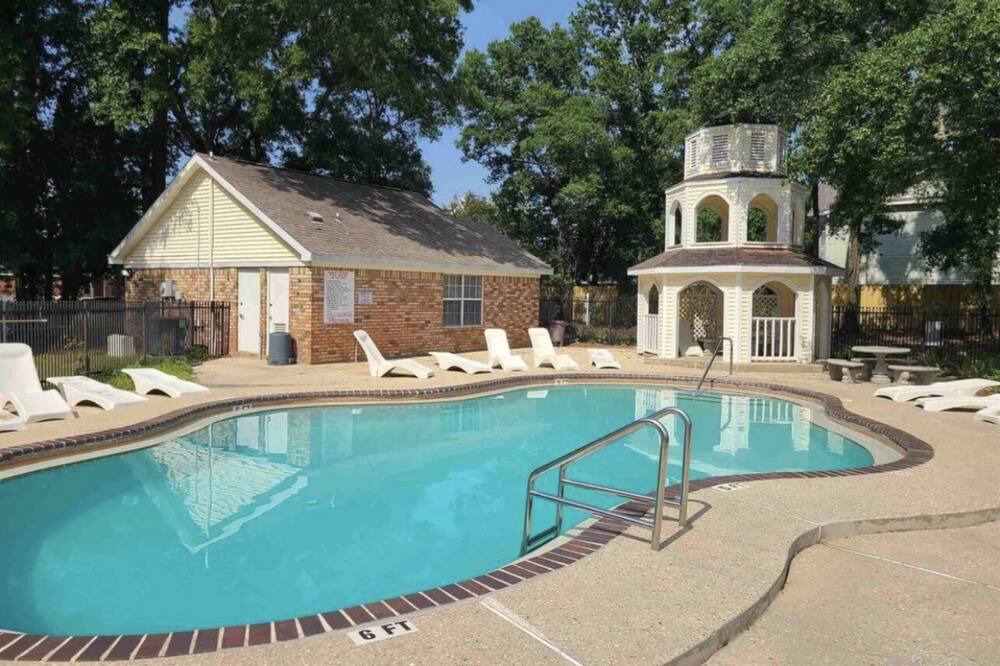 Photo of Outdoor in Brent