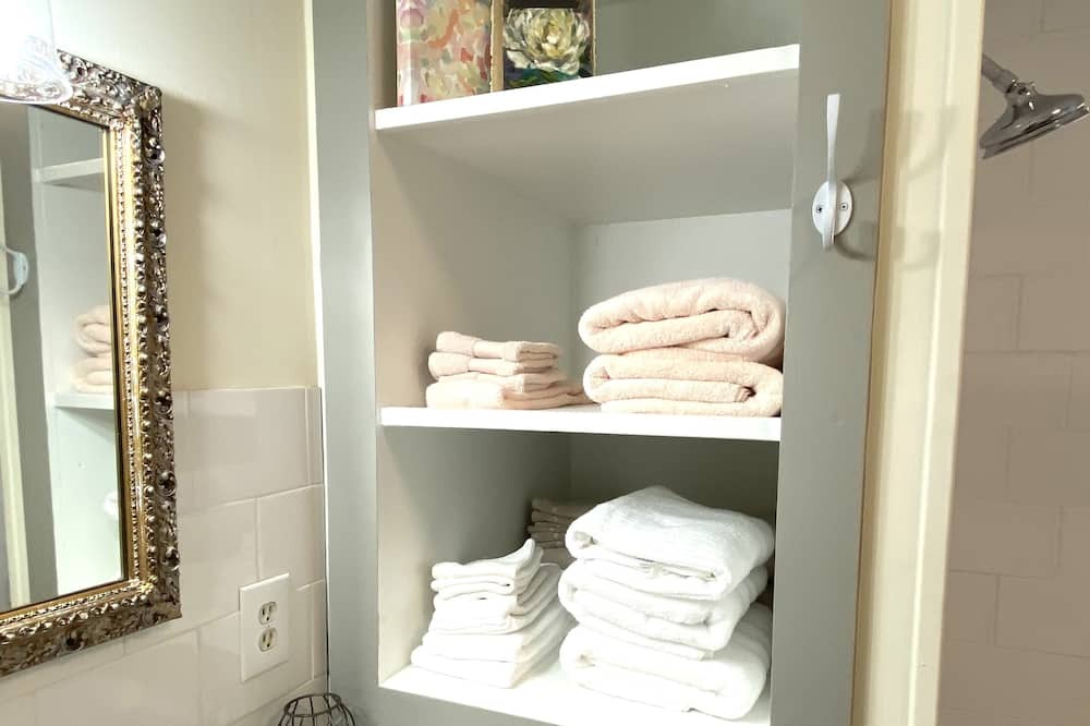 Photo of Bathroom in Griffin