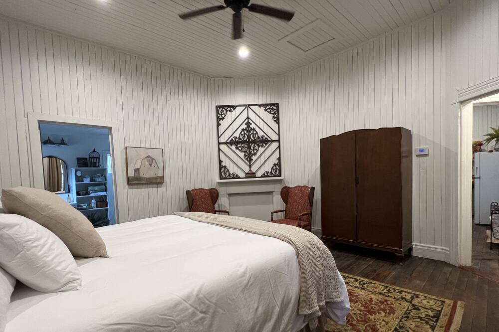Photo of Bedroom in McComb