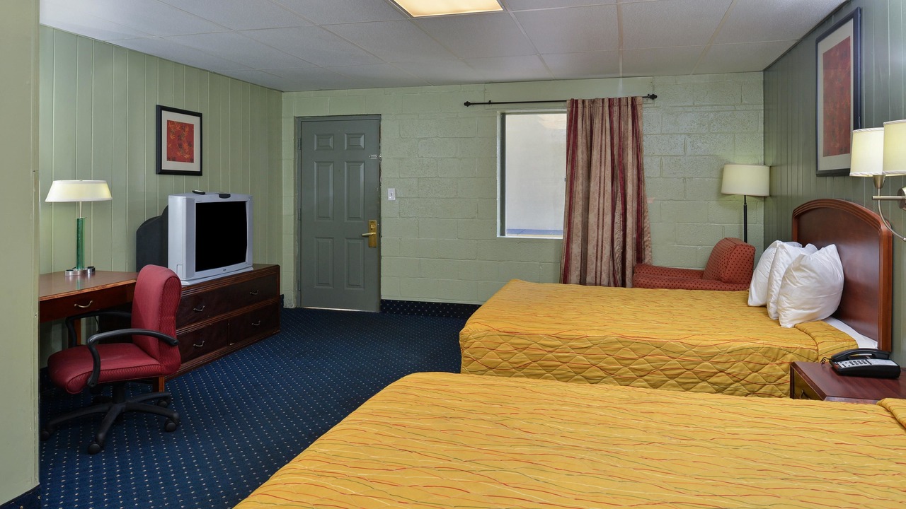 Photo of Bedroom in Clarkston