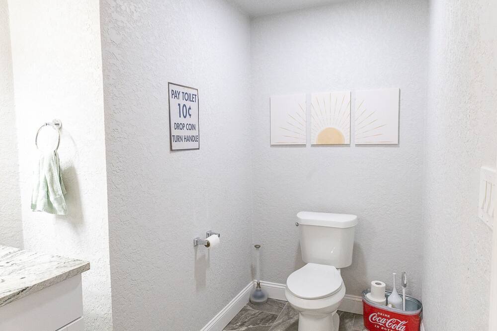 Photo of Bathroom in North Northwest Pensacola