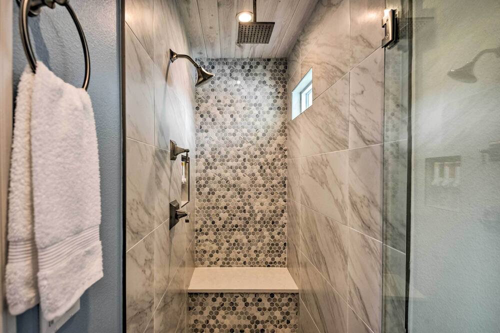 Photo of Bathroom in New Smyrna Beach
