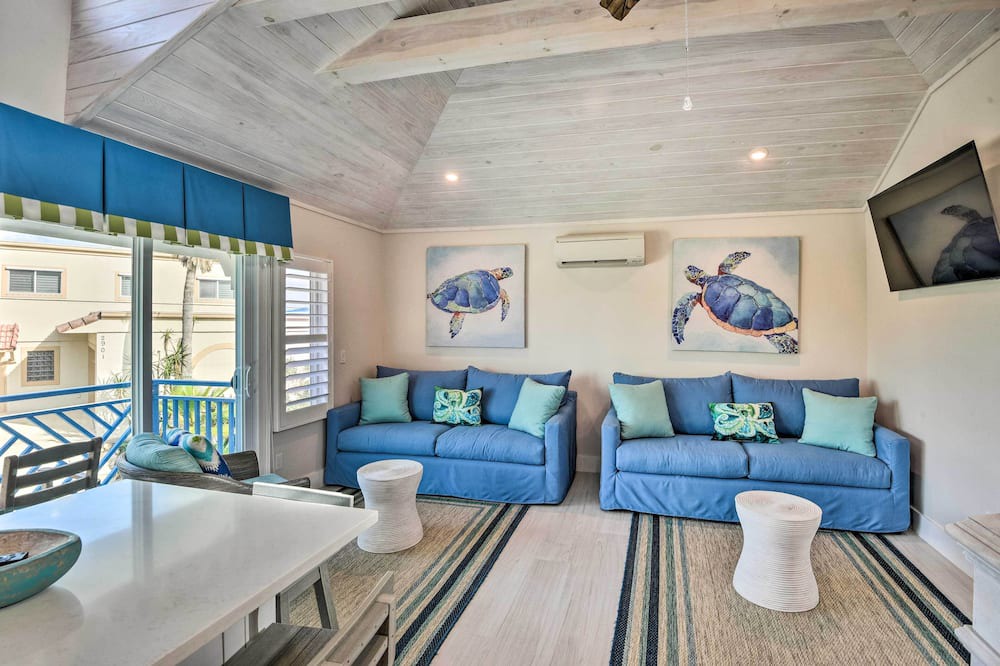 Photo of Patio Balcony in New Smyrna Beach
