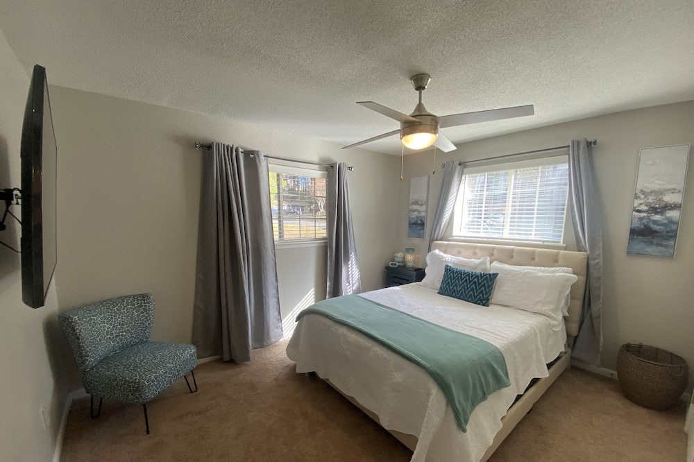 Photo of Bedroom in Hoover