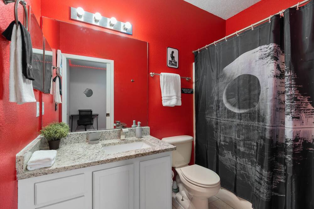 Photo of Bathroom in Sunset Ridge