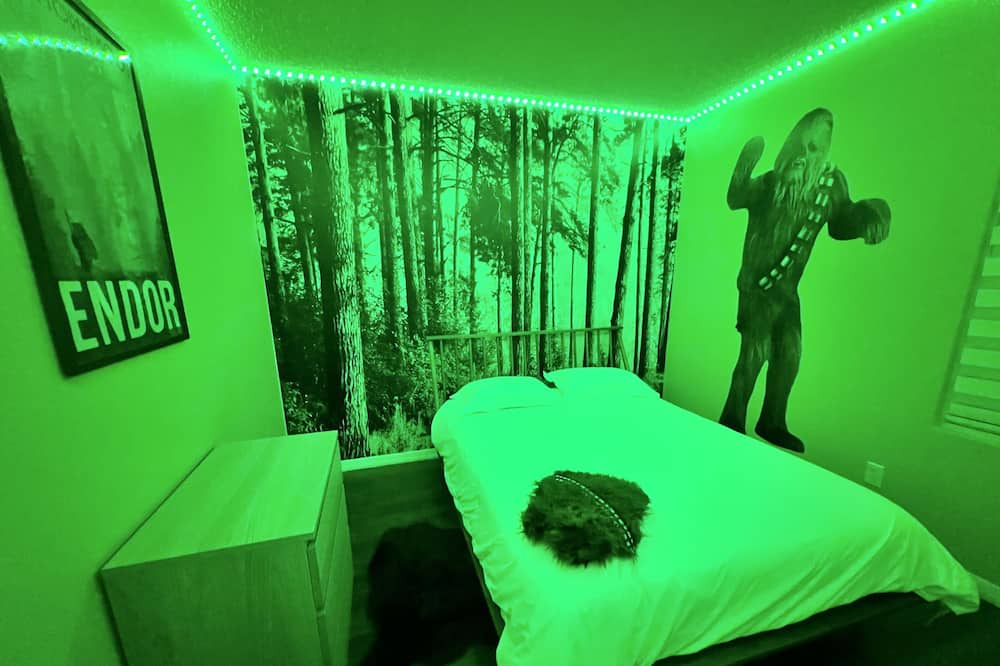 Photo of Bedroom in Sunset Ridge