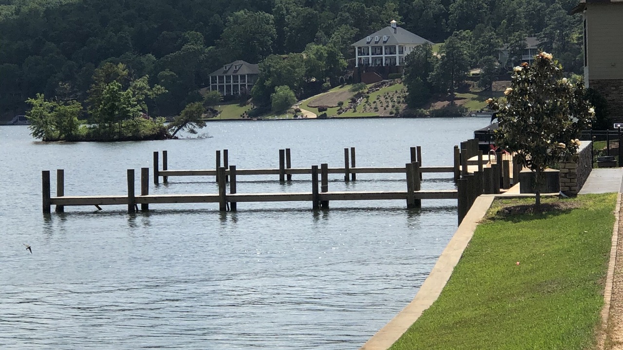 Photo of Others in Dadeville