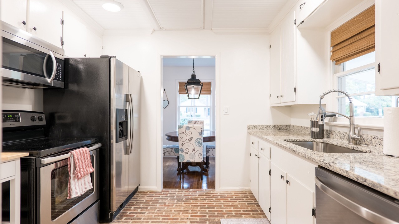 Photo of Kitchen in Valdosta