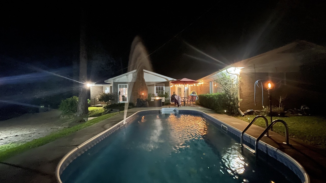 Photo of Outdoor in Laurel
