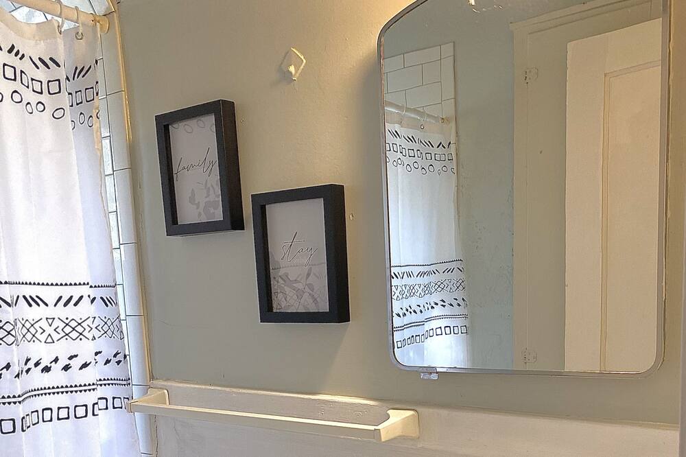 Photo of Bathroom in Montgomery