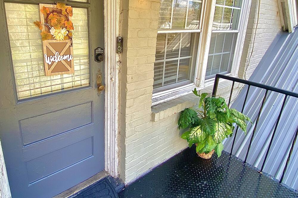 Photo of Outdoor in Montgomery