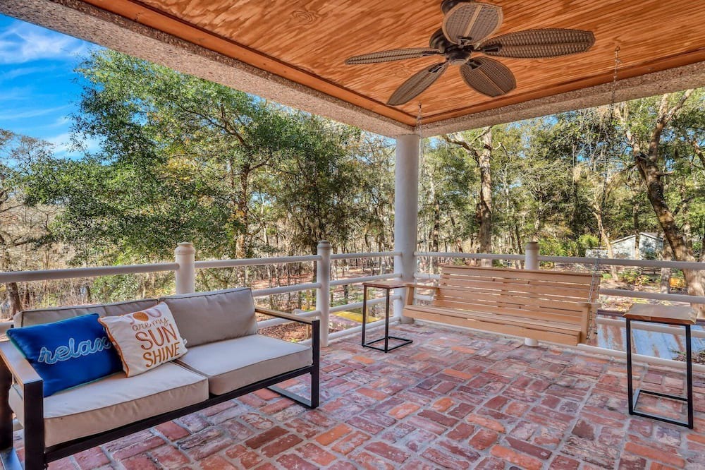 Photo of Patio Balcony in Waynesville