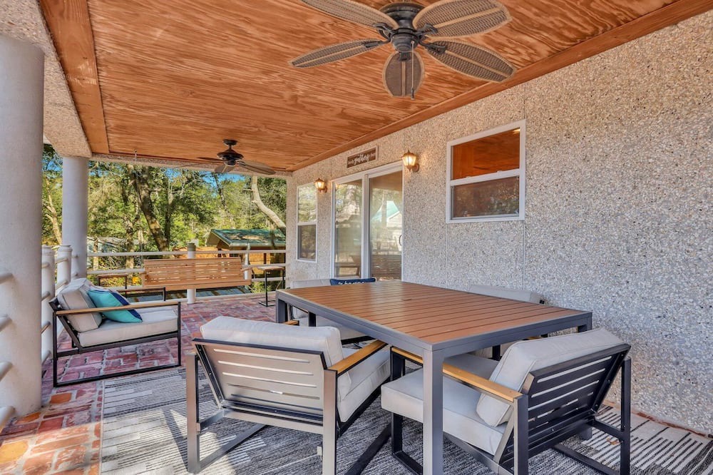 Photo of Patio Balcony in Waynesville
