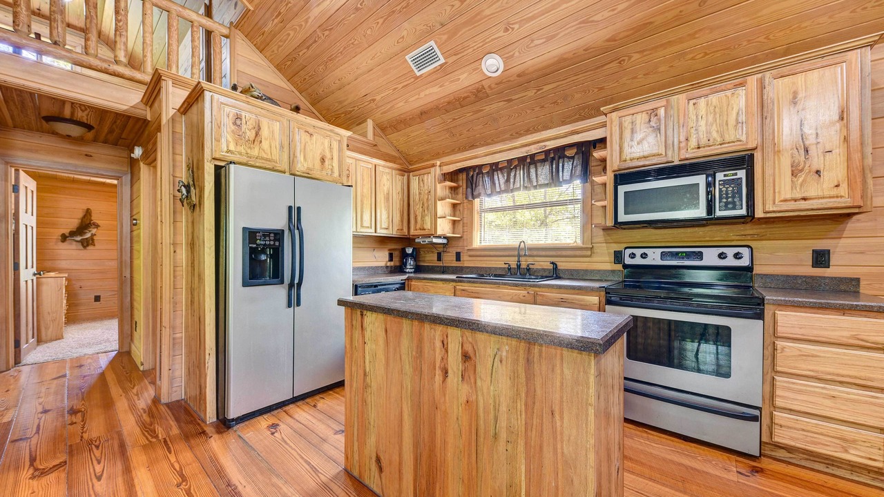 Photo of Kitchen in Charlton County